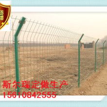 安平縣澤良金屬絲網制品廠 專業護欄網生產與解決方案